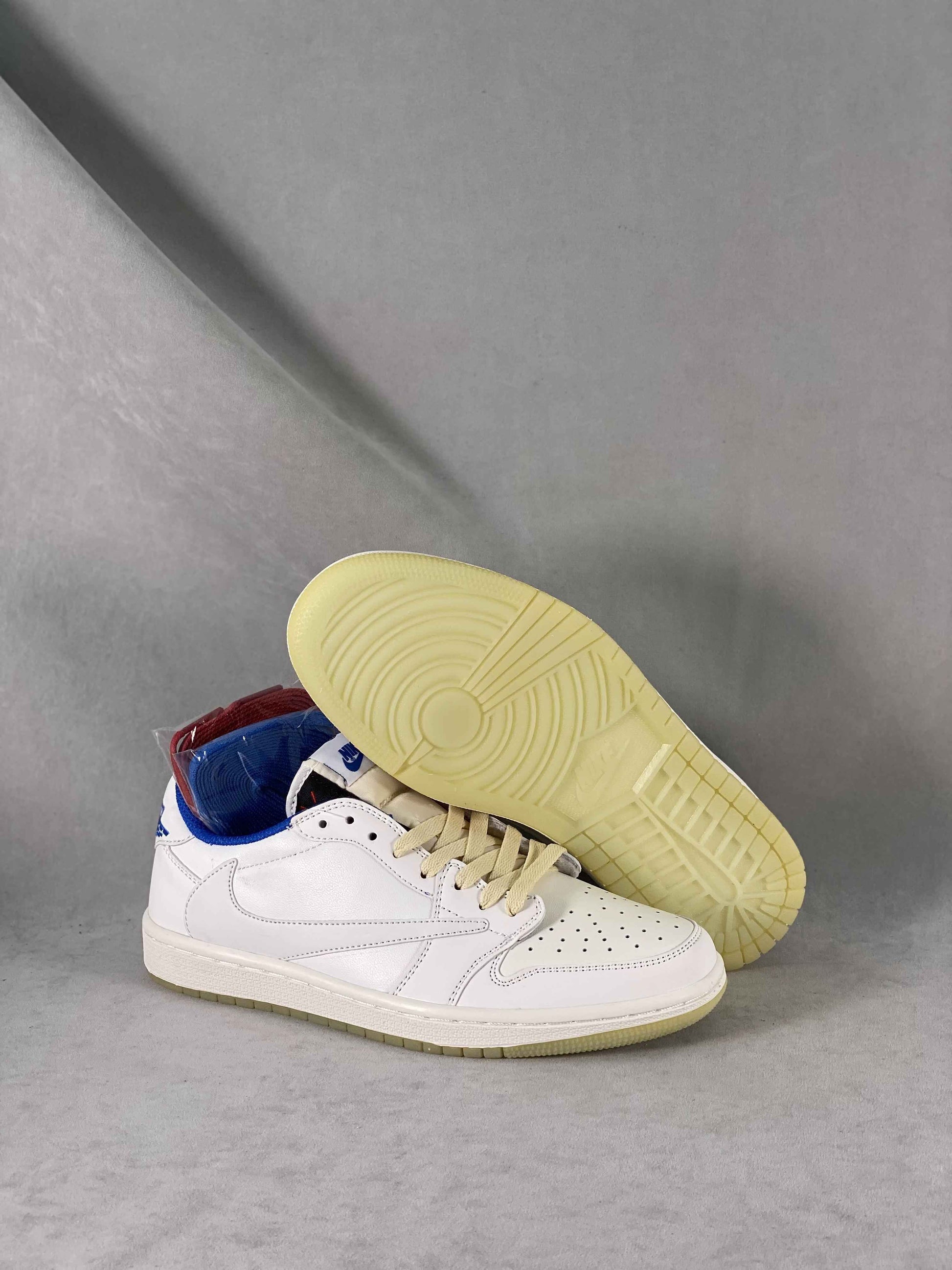 Custom Travis Scott Fragment Air Jordan 1 Low DM7866 149 - Exclusive Sneakers